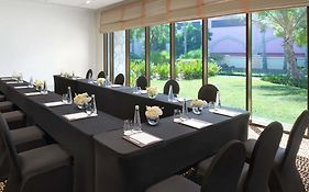 سوفيتيل بالم دبي ريزورت أند سبا